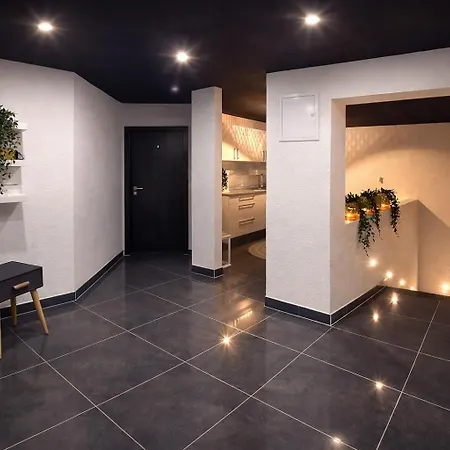 Πανσιόν Garufa Wellness &