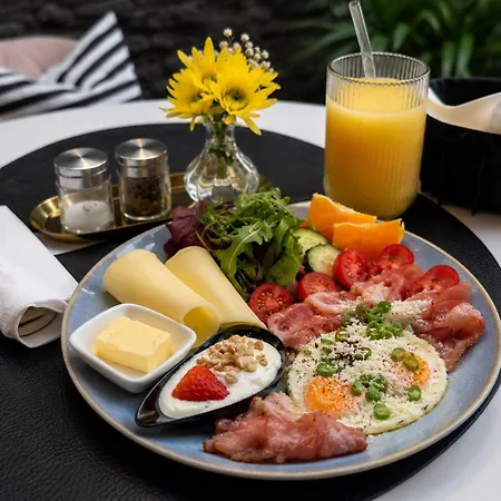 Πανσιόν Garufa Wellness &